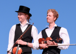 Valdemar og Villads Violin